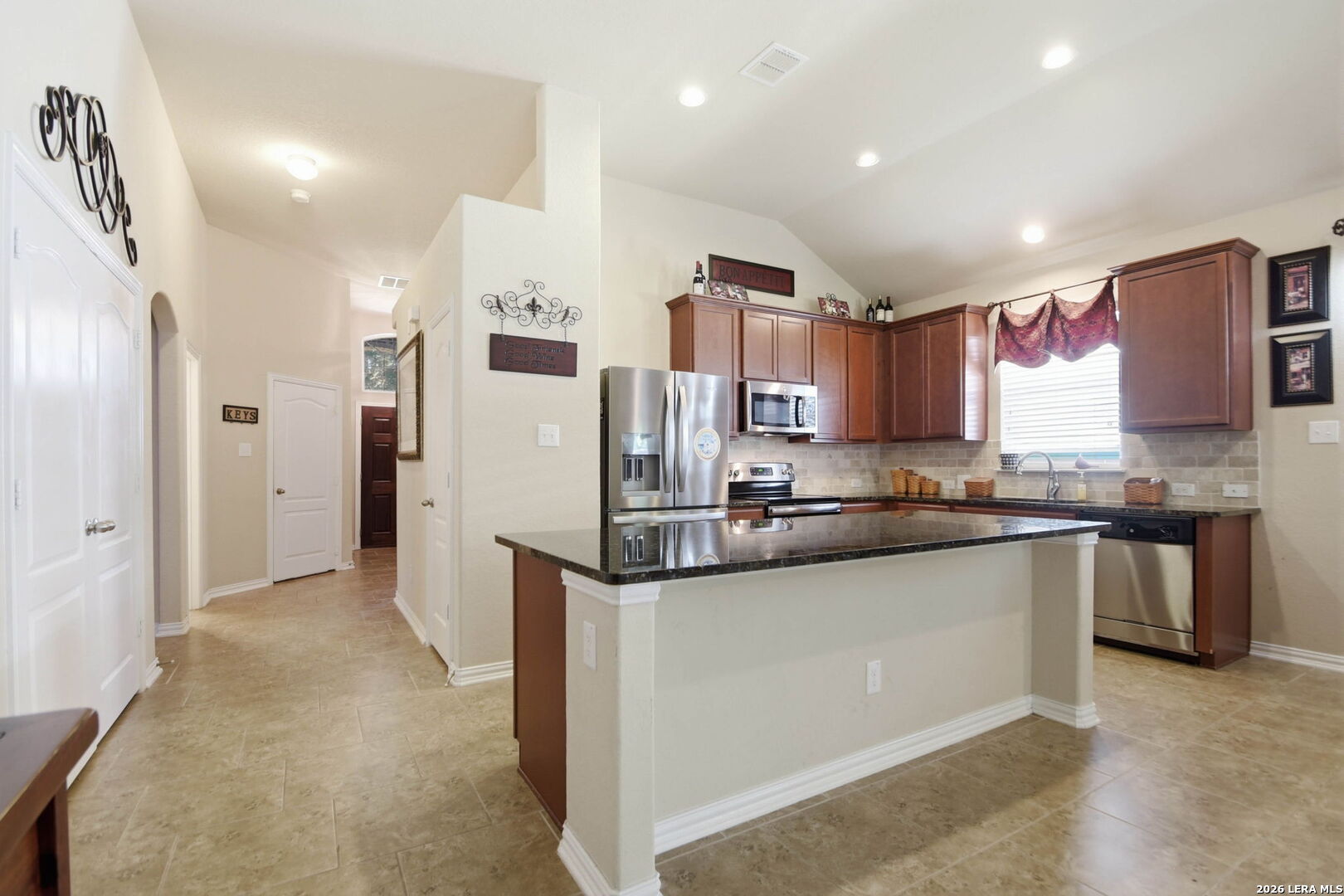 8307 Breezy Cove Selma TX 78154