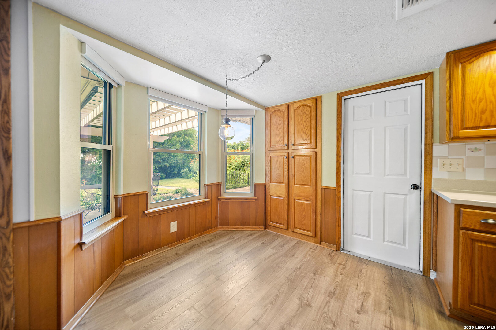 5662 Castle Glade San Antonio TX 78218