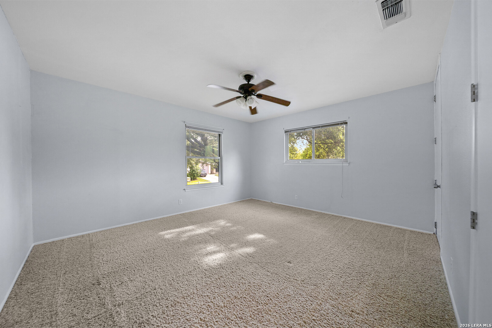5662 Castle Glade San Antonio TX 78218