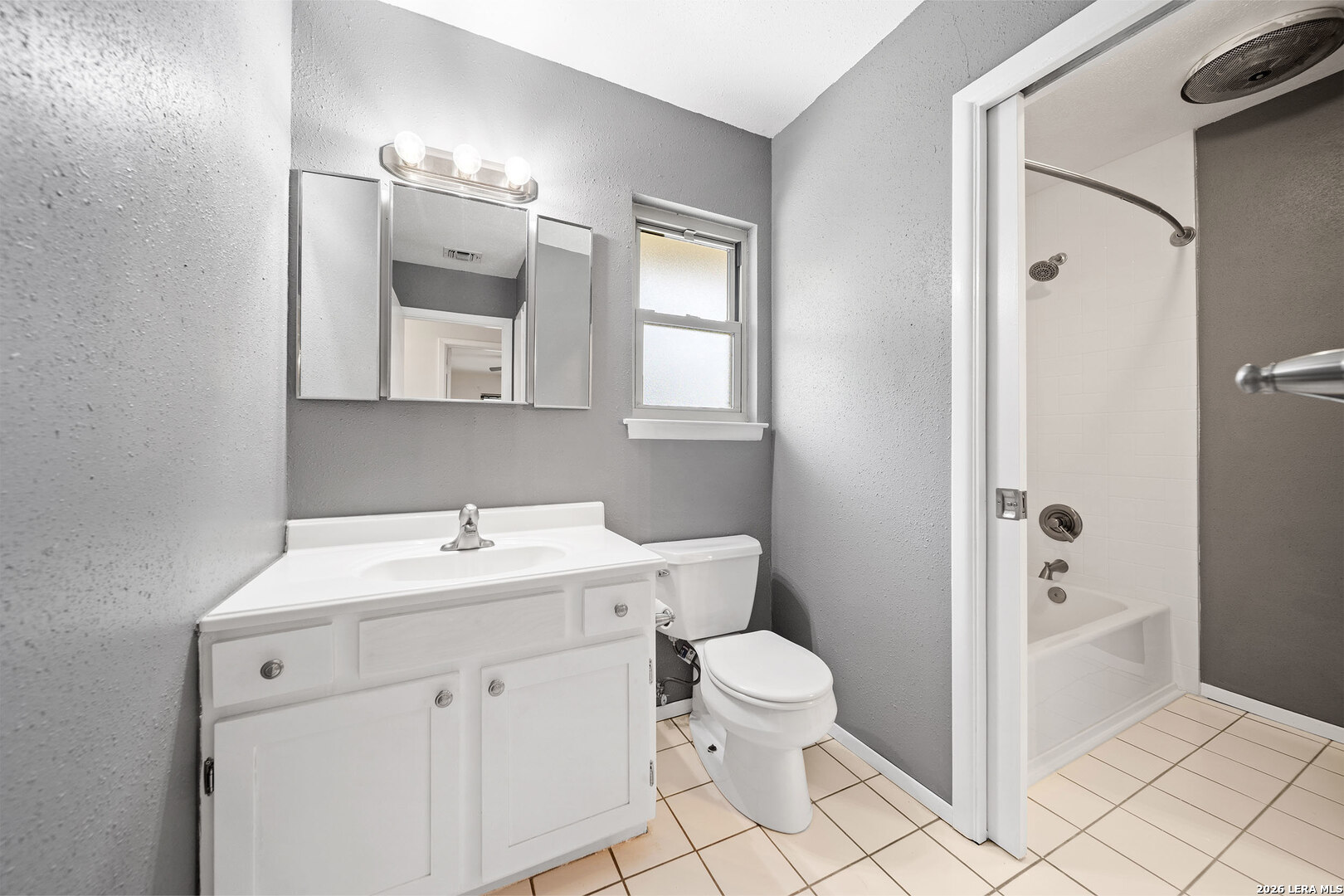 5662 Castle Glade San Antonio TX 78218