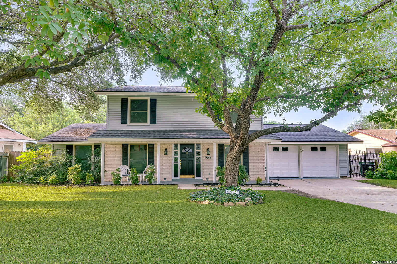 5662 Castle Glade San Antonio TX 78218