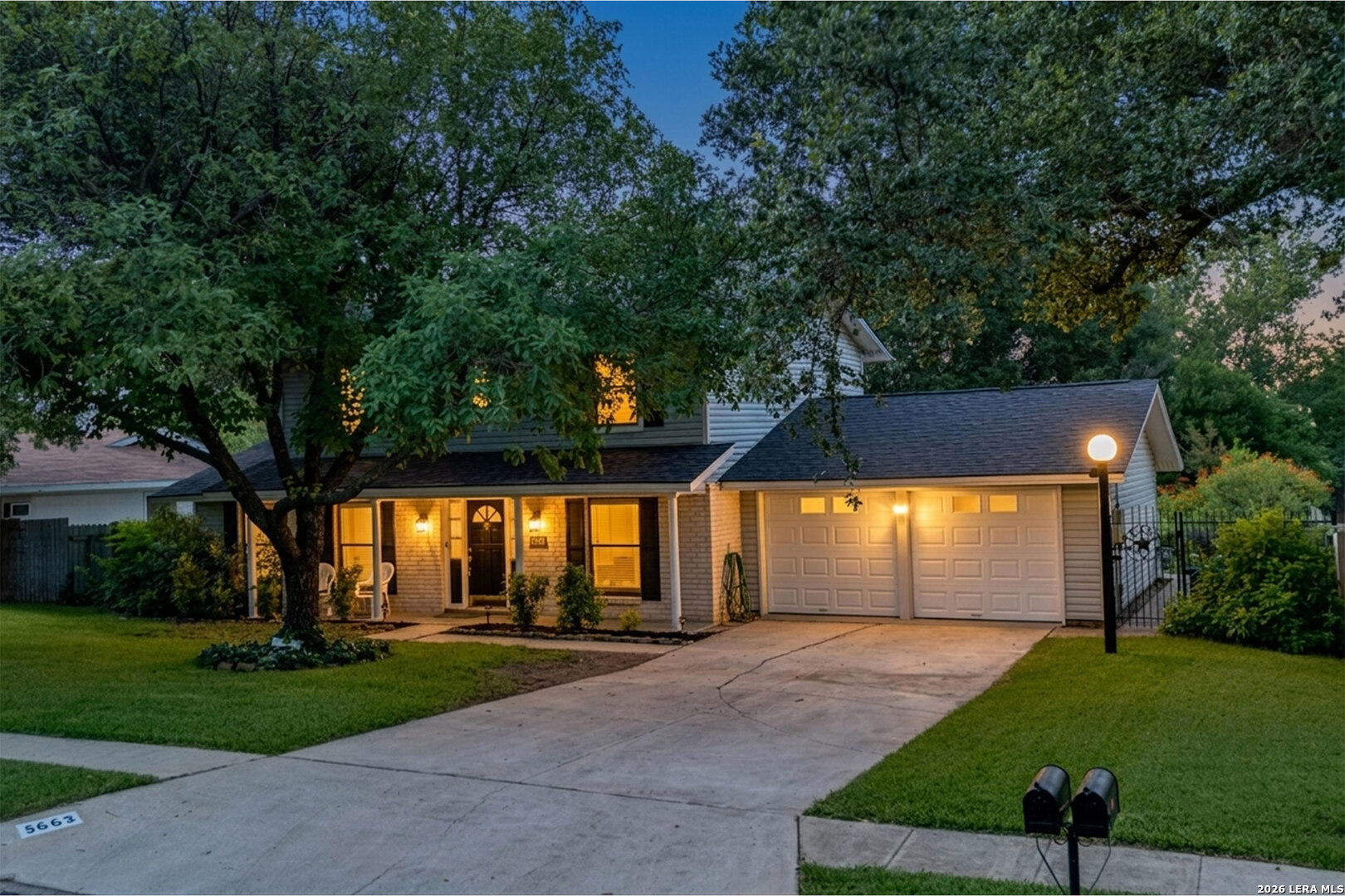 5662 Castle Glade San Antonio TX 78218