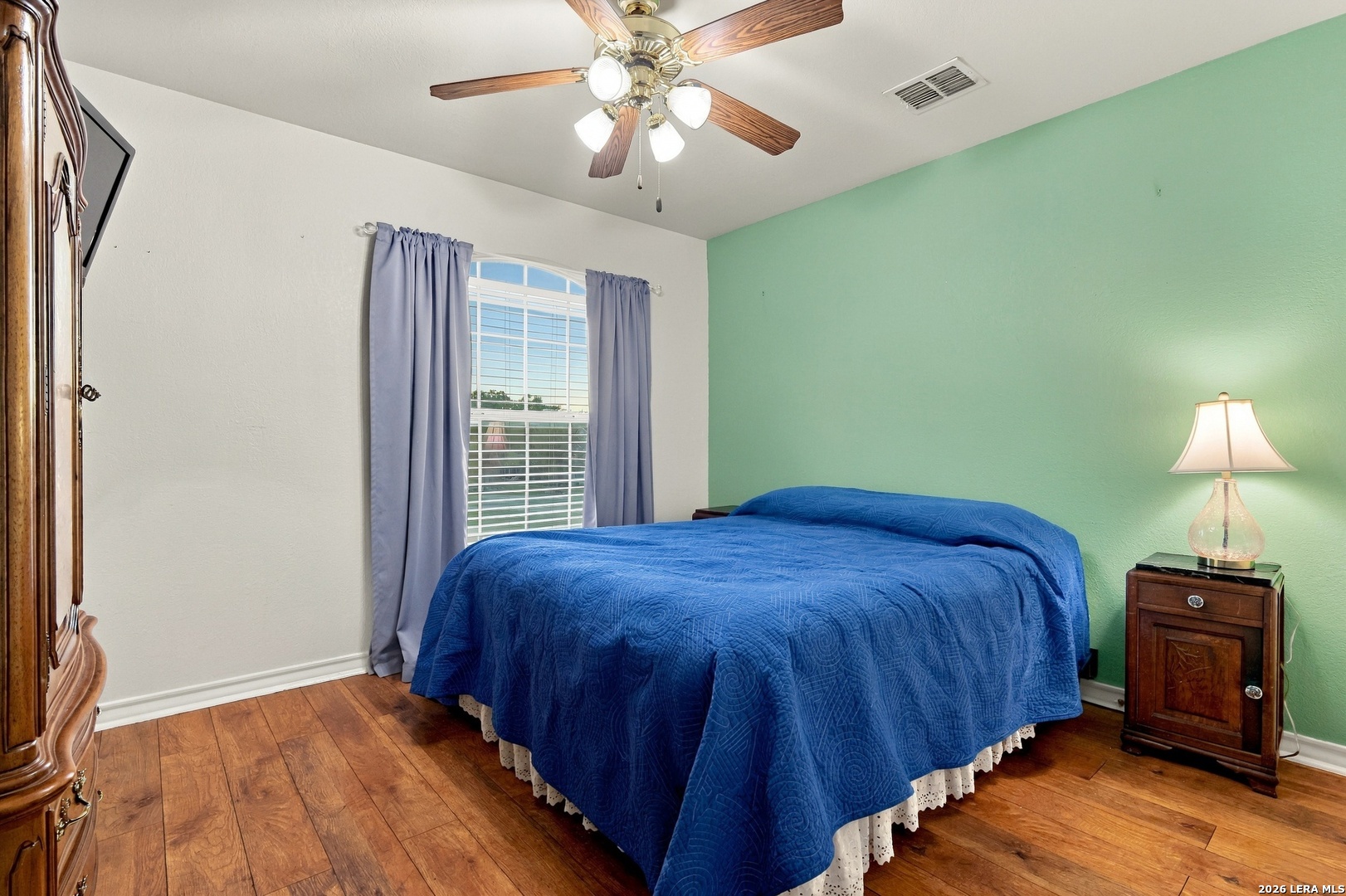 107 Lloyd Hughes San Antonio TX 78260