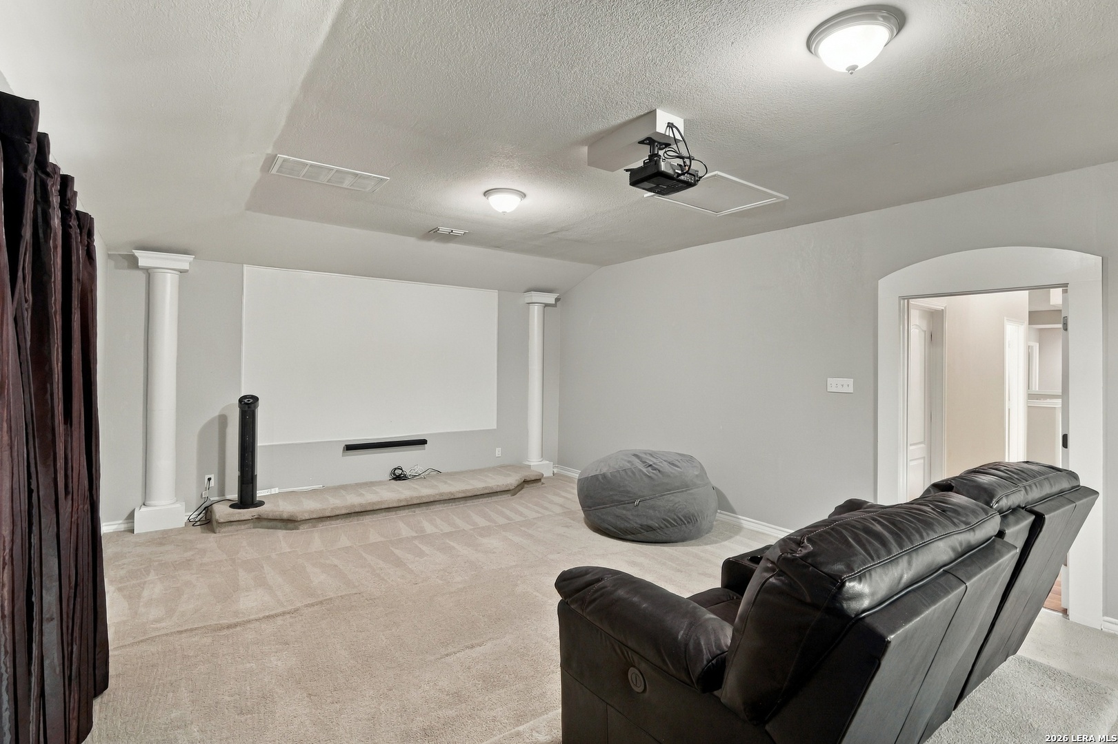 107 Lloyd Hughes San Antonio TX 78260