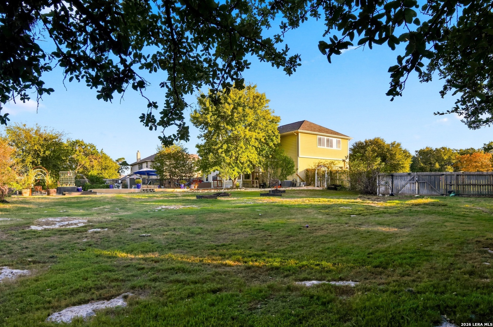 107 Lloyd Hughes San Antonio TX 78260