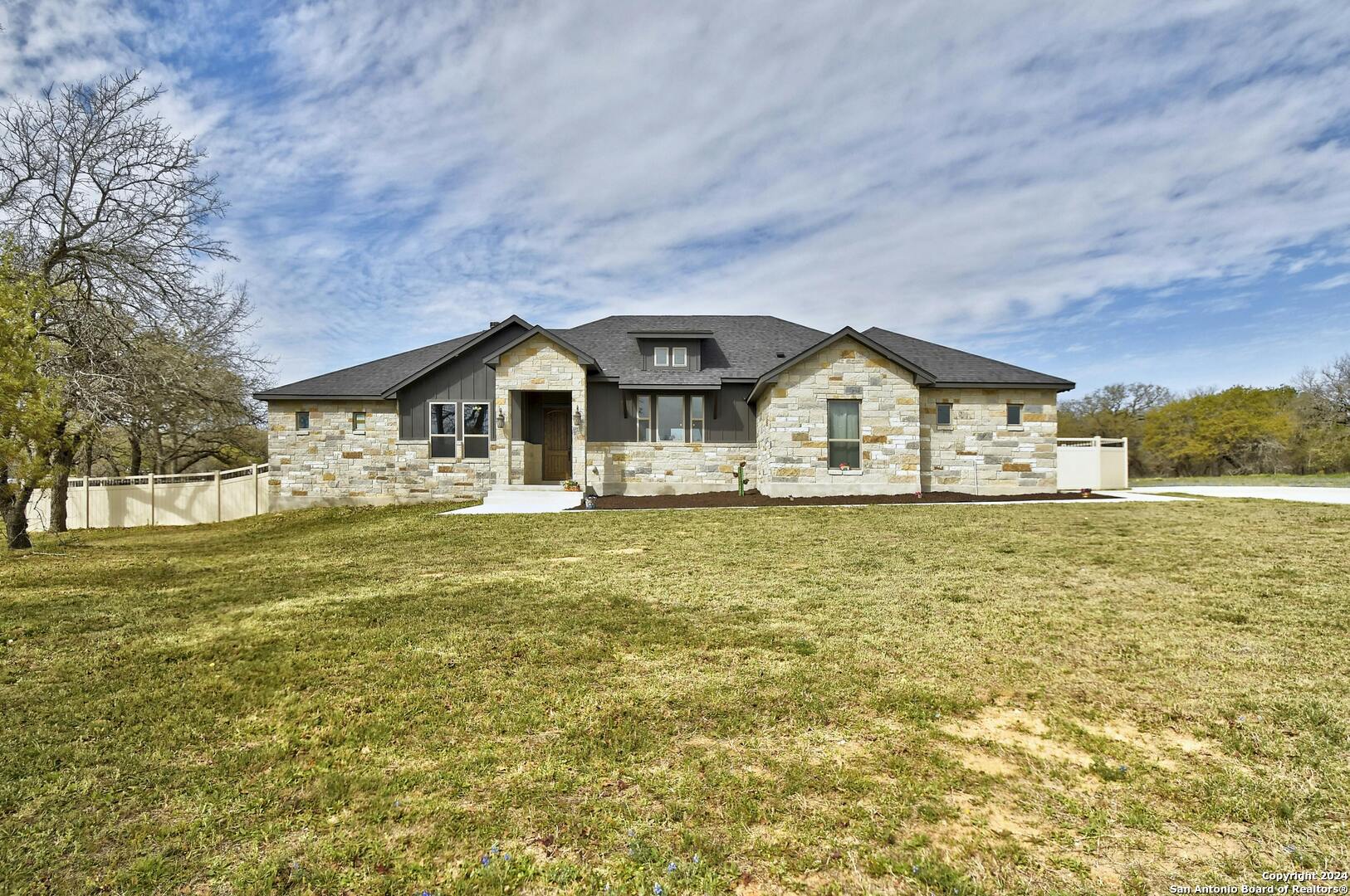 109 Owen Ridge Drive La Vernia TX 78121