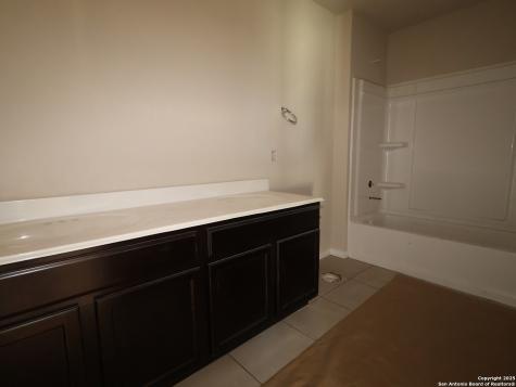 5031 Cacti Orchard San Antonio TX 78222