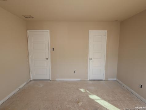 5031 Cacti Orchard San Antonio TX 78222