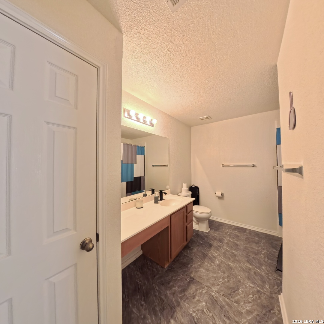 611 Sanderling San Antonio TX 78245
