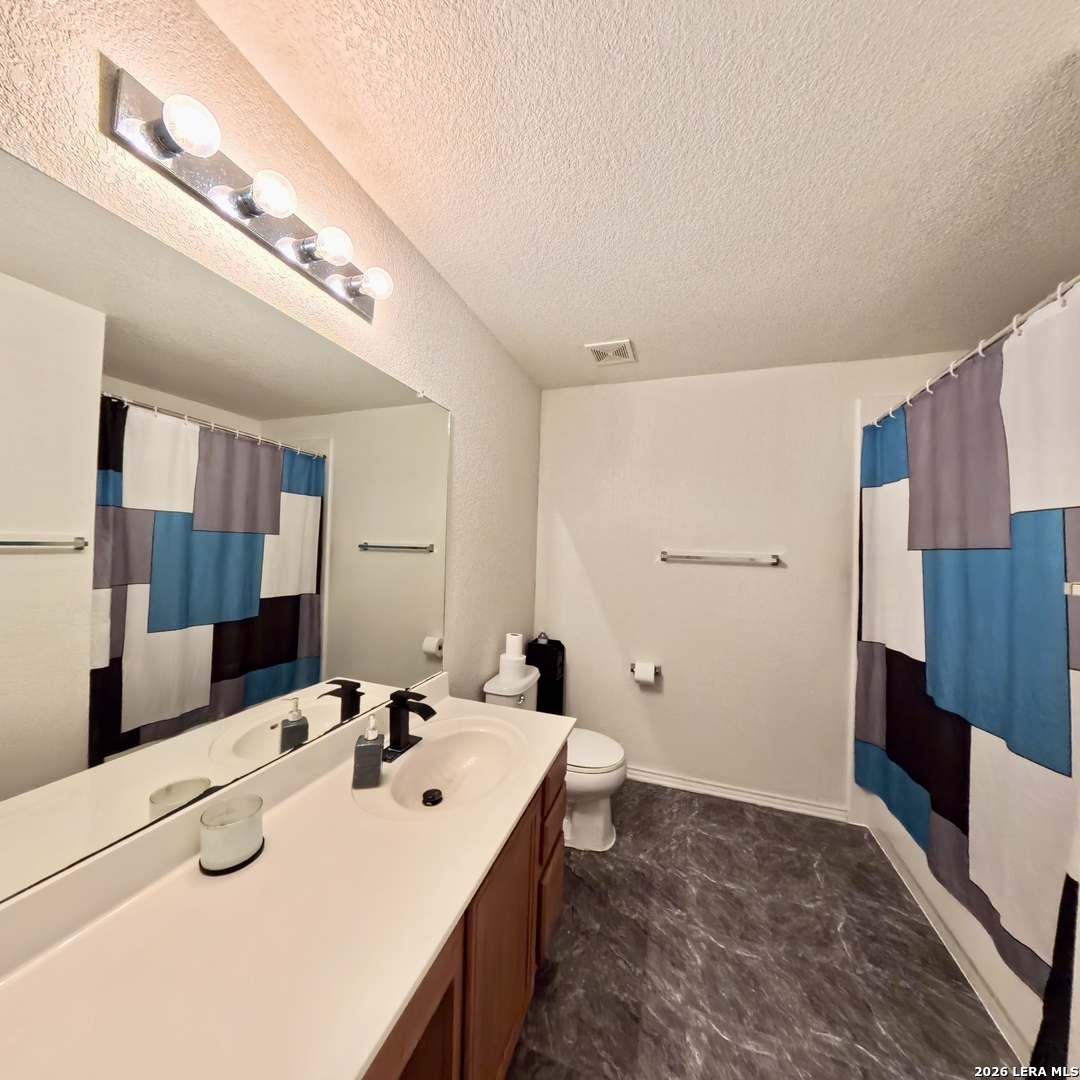 611 Sanderling San Antonio TX 78245
