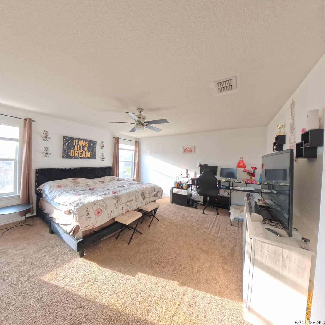 611 Sanderling San Antonio TX 78245