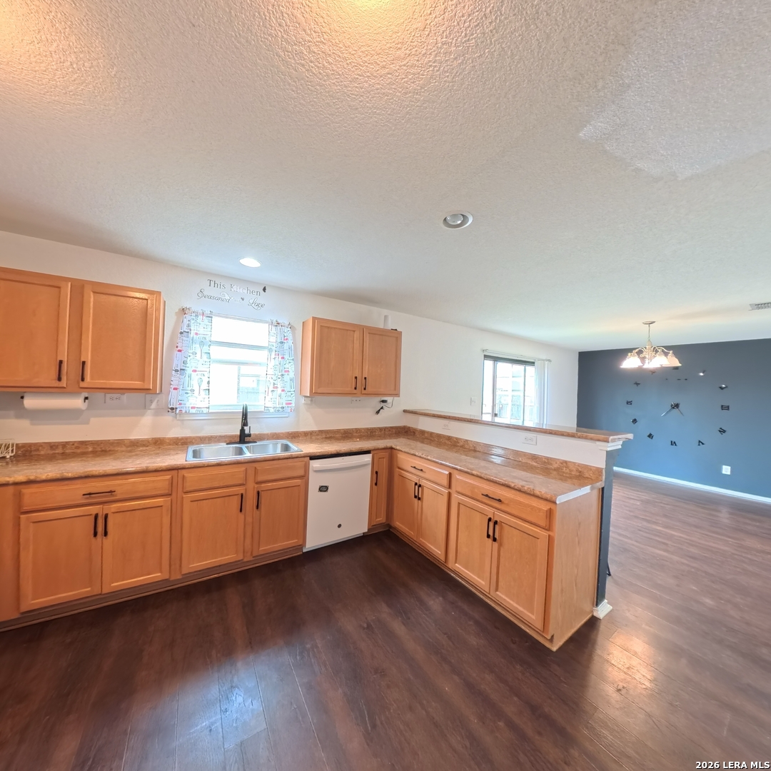 611 Sanderling San Antonio TX 78245