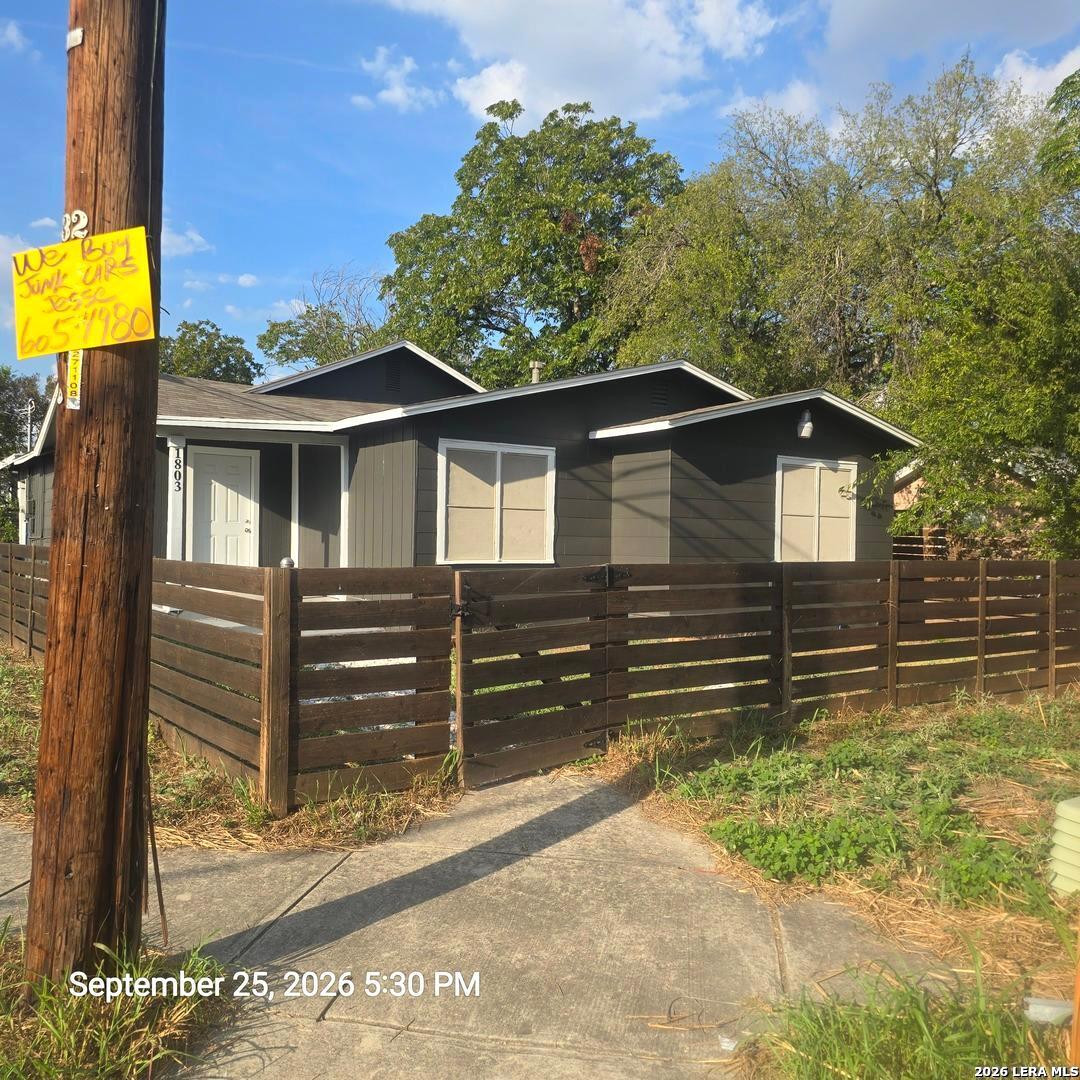1803 Burnet San Antonio TX 78202