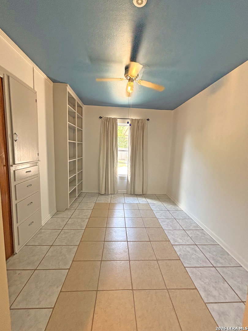 350 Springwood San Antonio TX 78216
