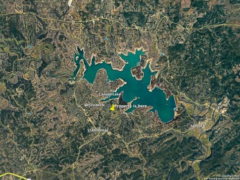 1492 Eastview Canyon Lake TX 78133