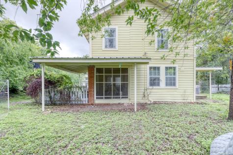 218 W Leona Street Uvalde TX 78801