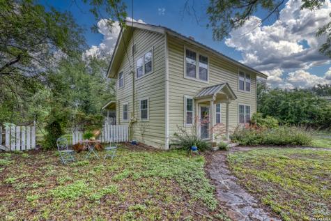 218 W Leona Street Uvalde TX 78801