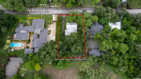 218 W Leona Street Uvalde TX 78801