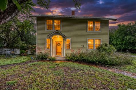 218 W Leona Street Uvalde TX 78801