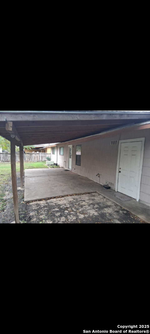 7331 Glen Manor San Antonio TX 78239