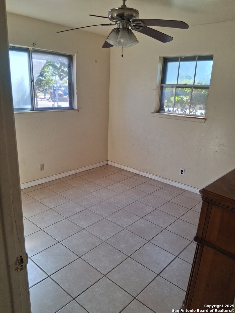 7331 Glen Manor San Antonio TX 78239