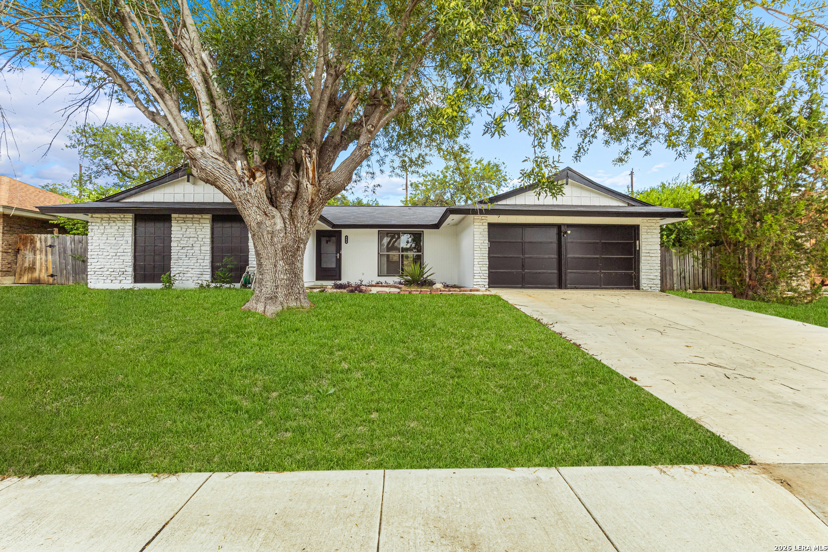 330 Whitecliff Drive San Antonio TX 78227