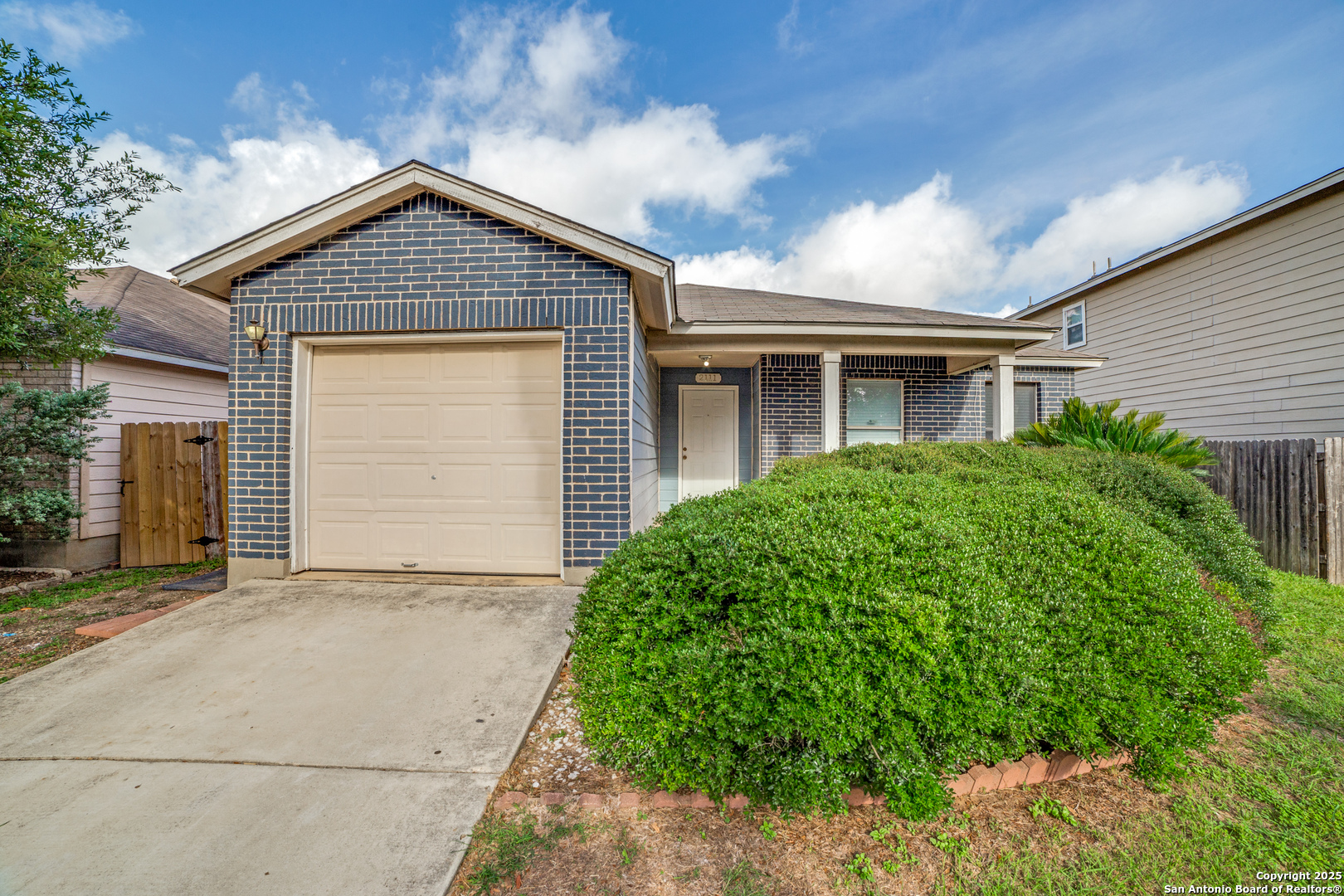 2111 Clear Court San Antonio TX 78227