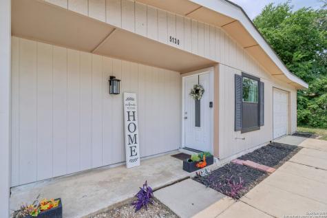 5130 Village Glen San Antonio TX 78218