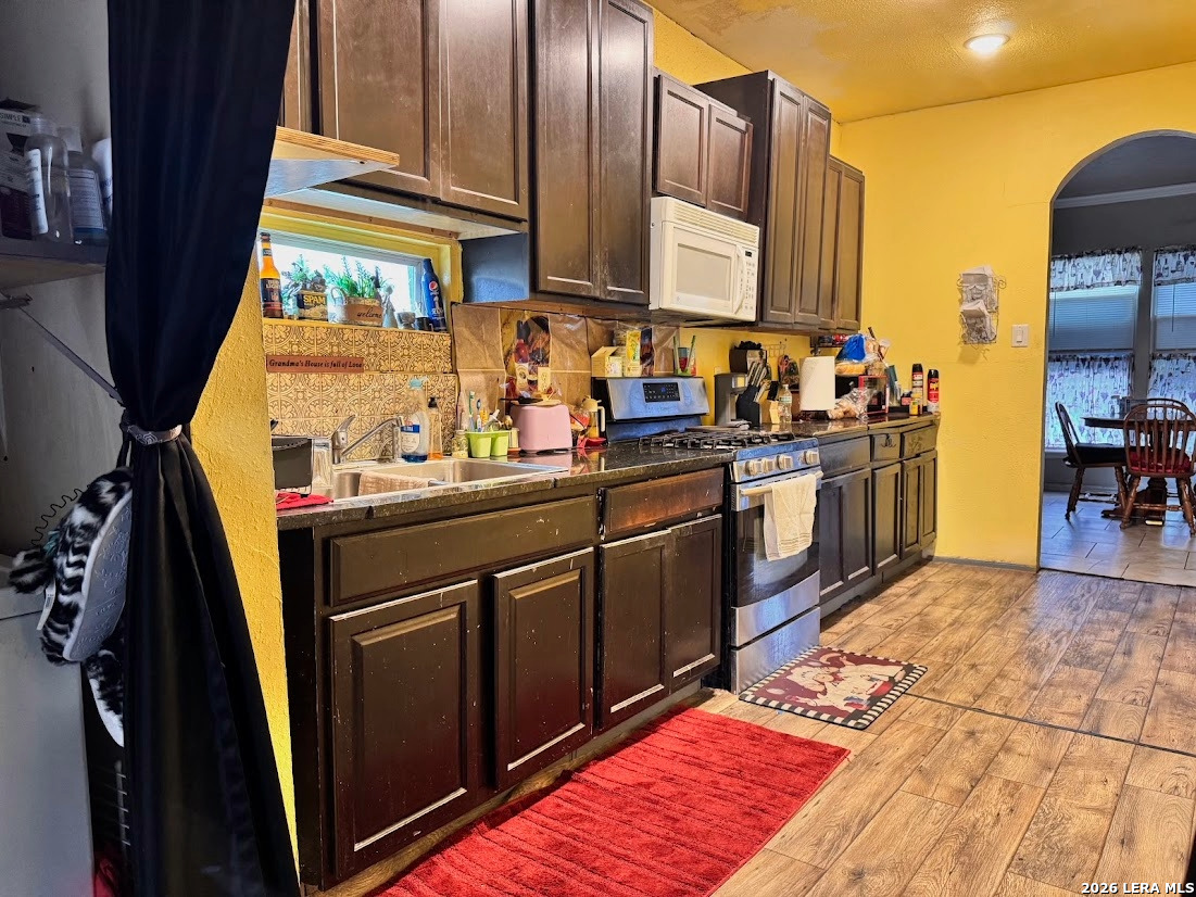 636 Hot Wells Boulevard San Antonio TX 78223