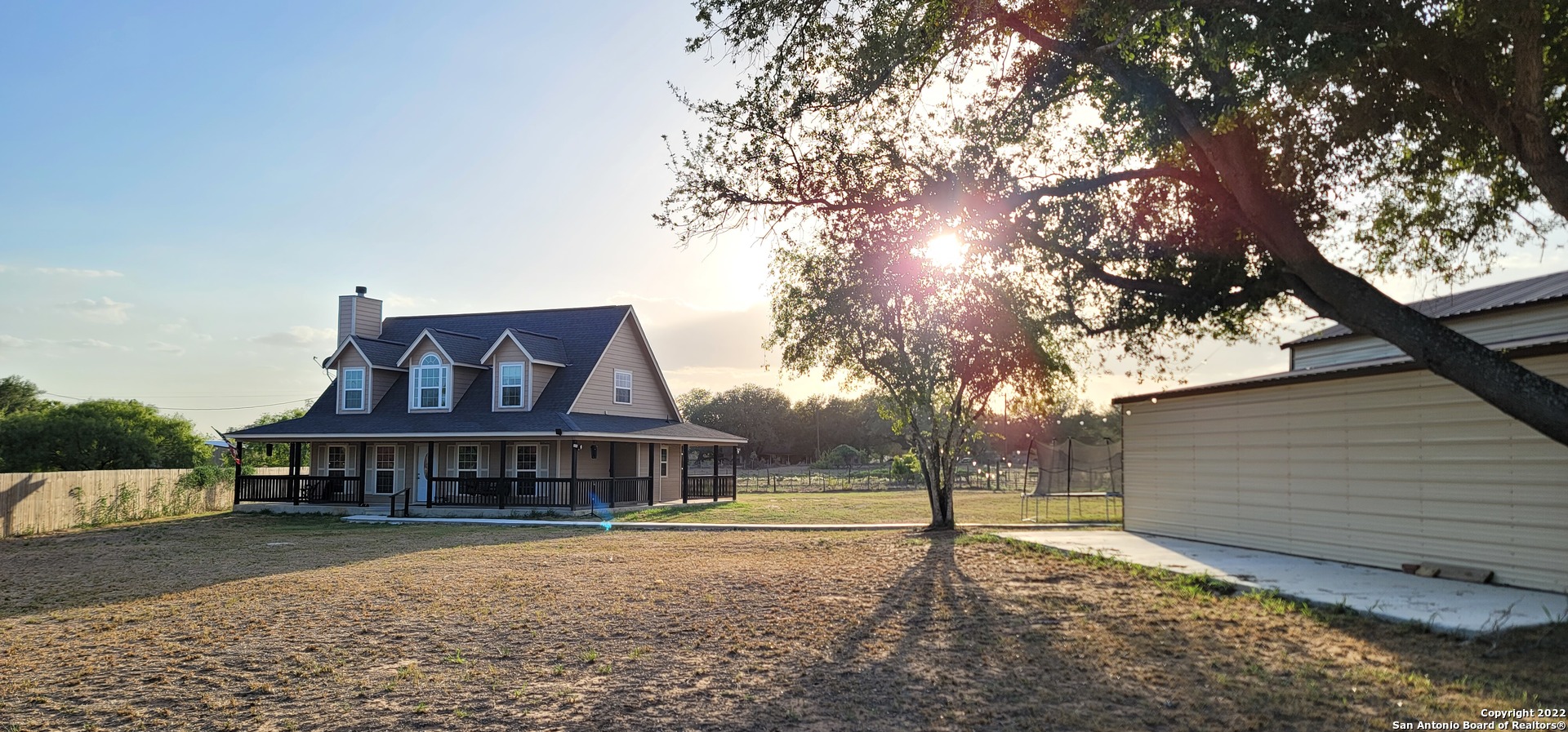 3024 W Goodwin Street Pleasanton TX 78064