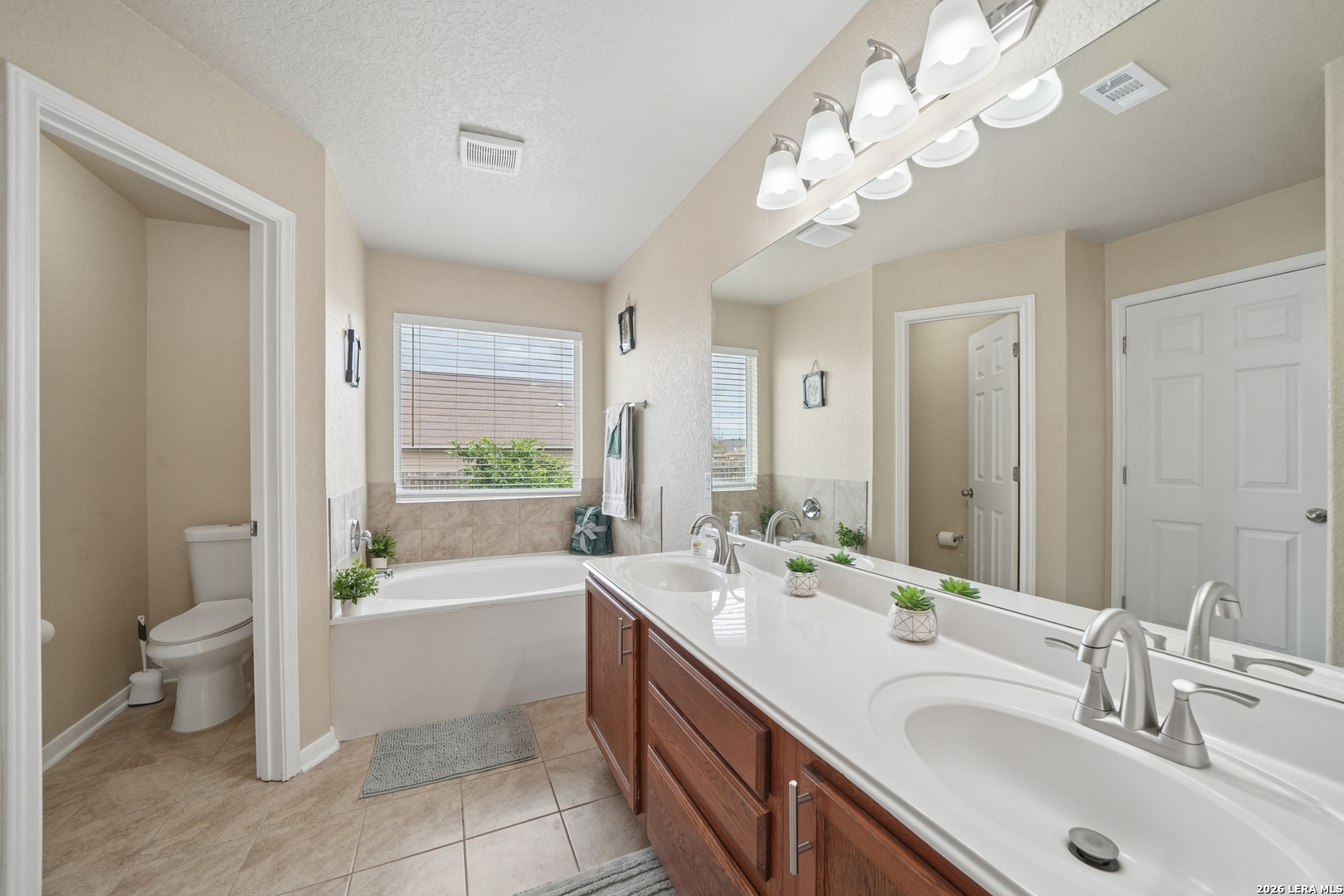 4006 Giverny Court Converse TX 78109