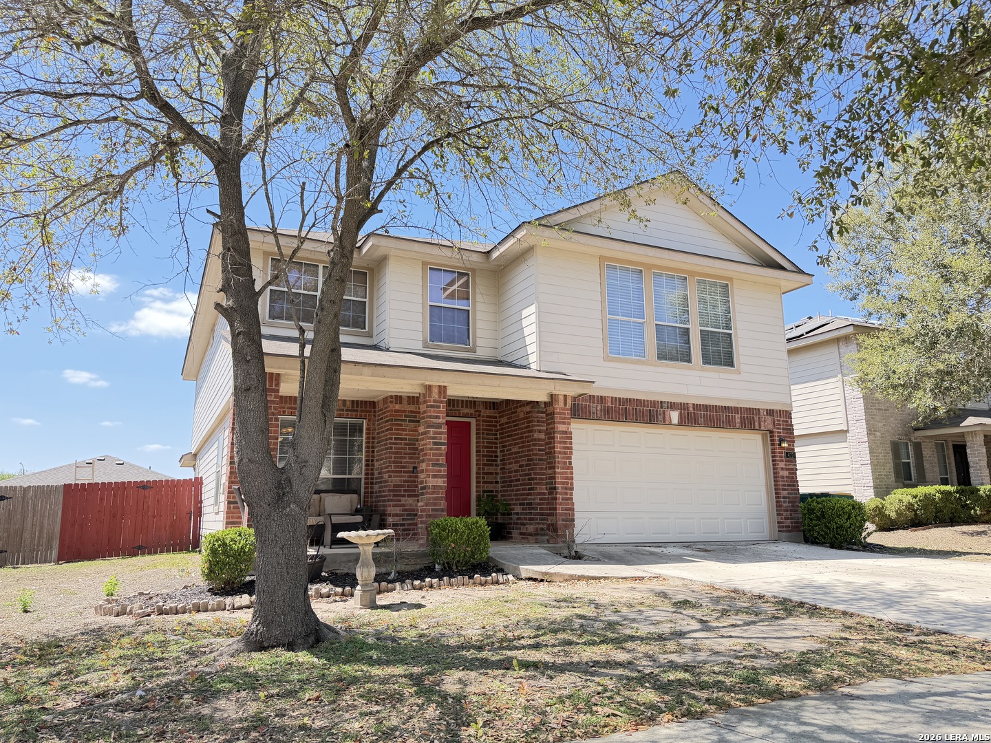 422 Abigail Converse TX 78109