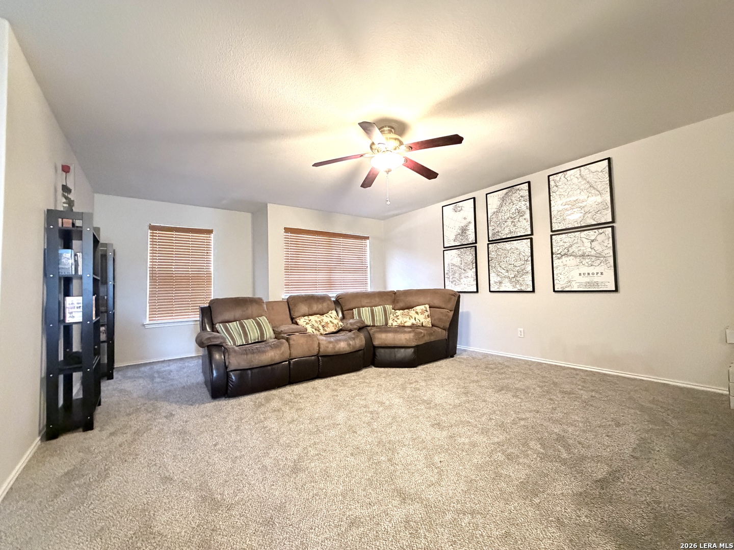 422 Abigail Converse TX 78109