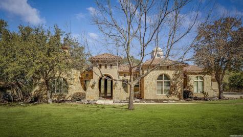586 Clubs Drive Boerne TX 78006