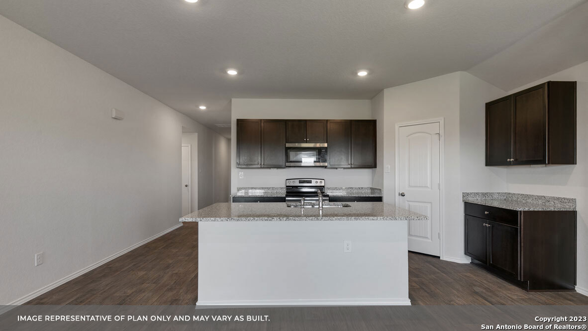 708 Peccary Place Seguin TX 78155