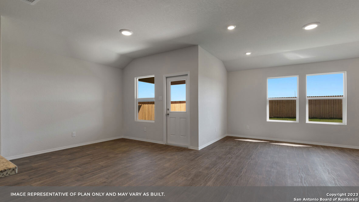 708 Peccary Place Seguin TX 78155