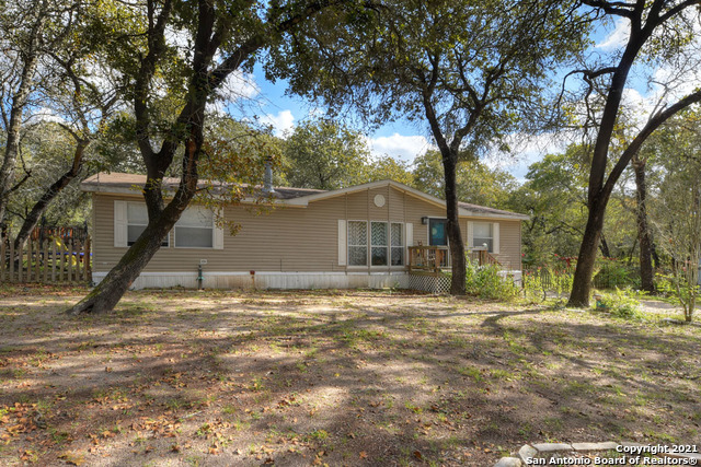 451 Hidden Deer La Vernia TX 78121