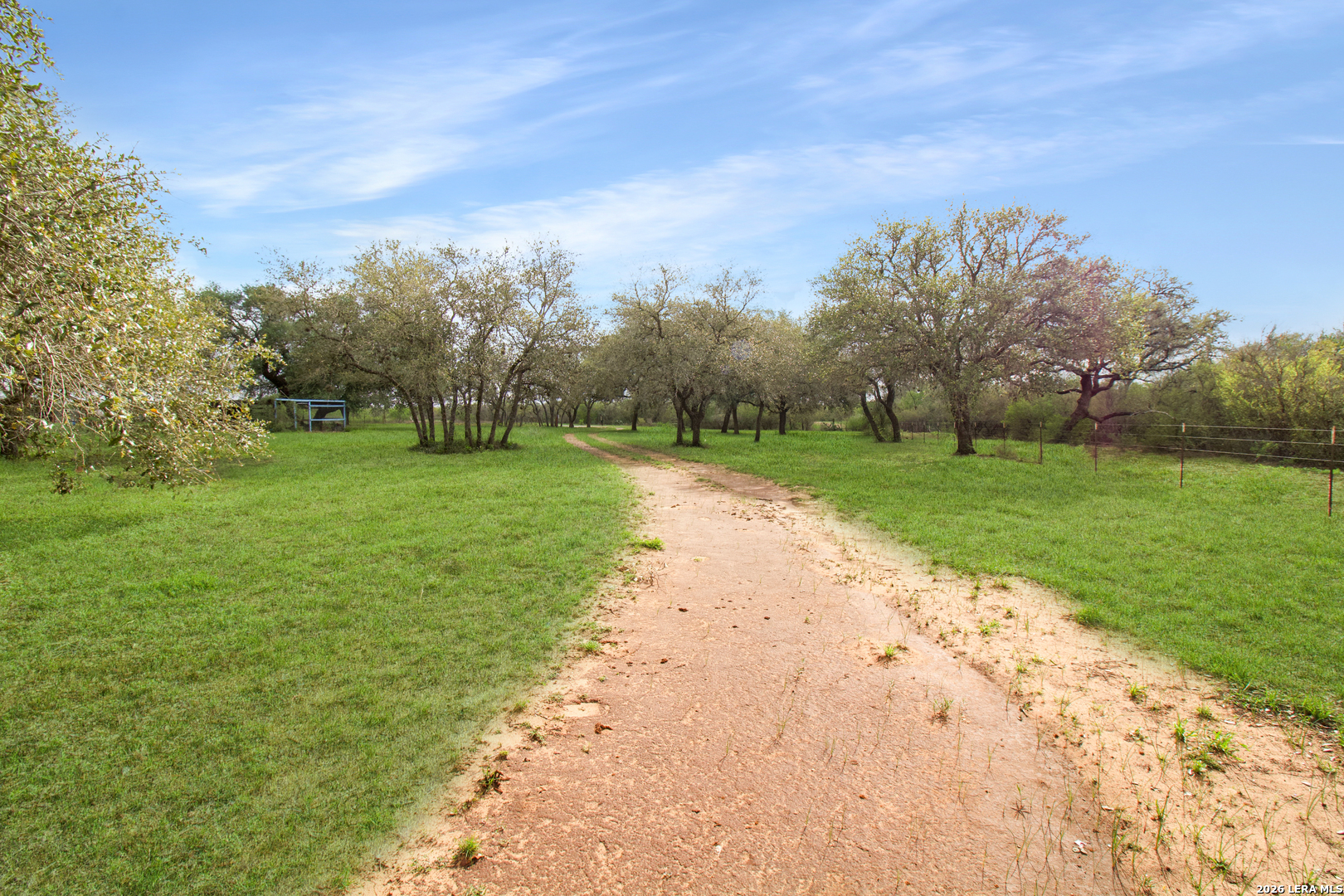 164 Bobwhite Trail Beeville TX 78102