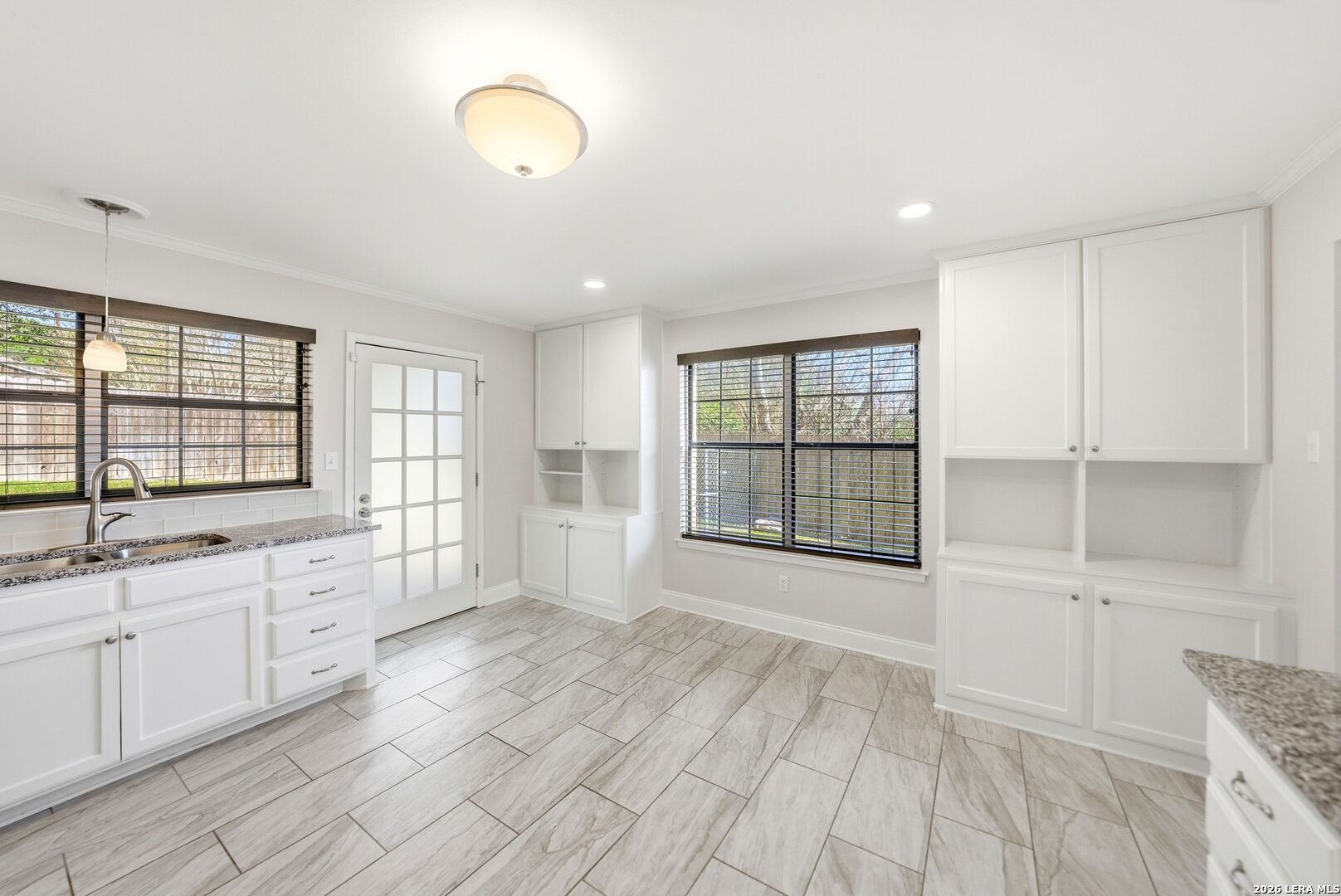 1300 Warbler Drive Kerrville TX 78028
