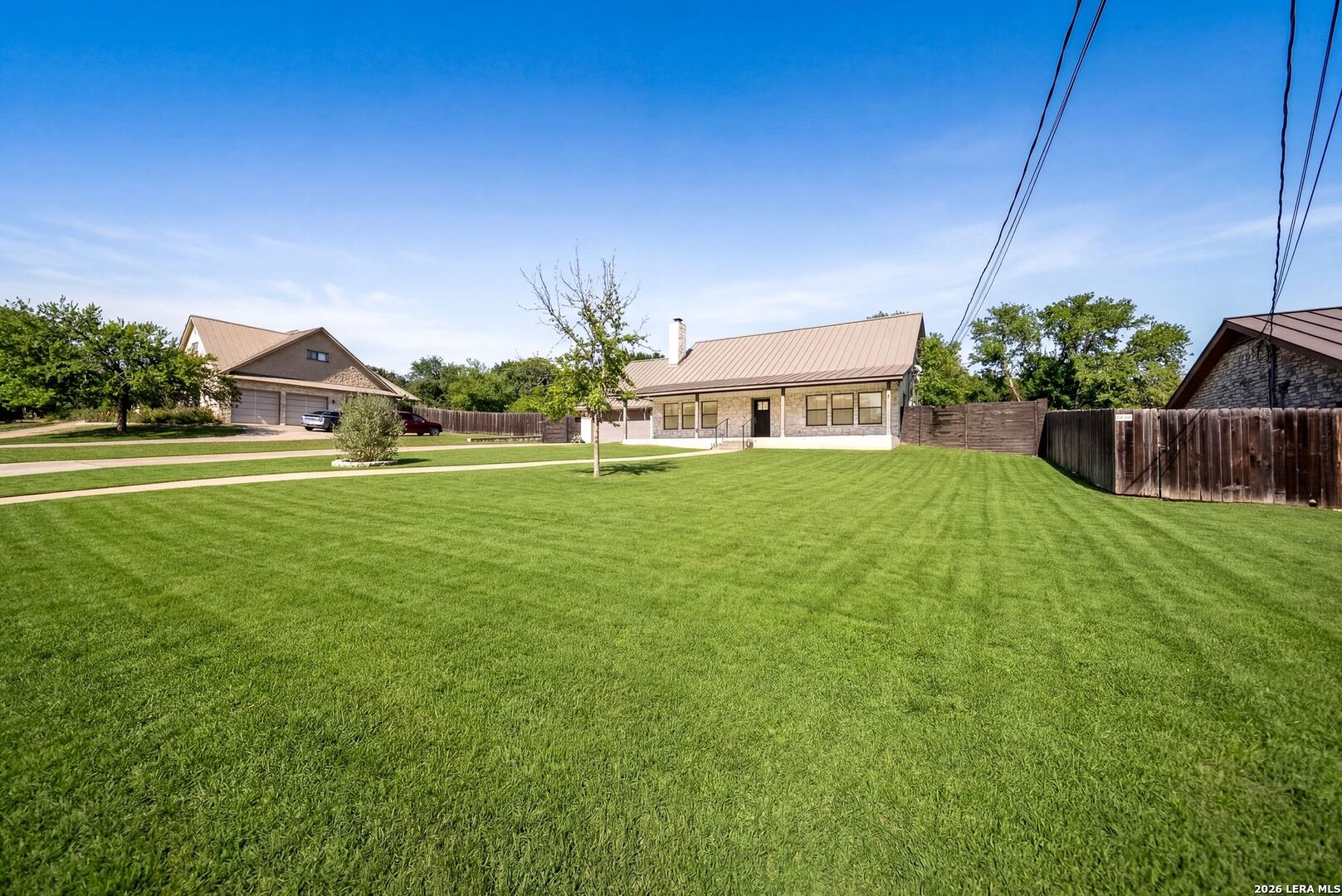 1300 Warbler Drive Kerrville TX 78028