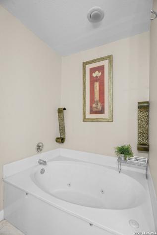 7519 Waketon San Antonio TX 78250
