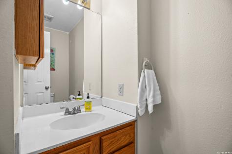 7519 Waketon San Antonio TX 78250