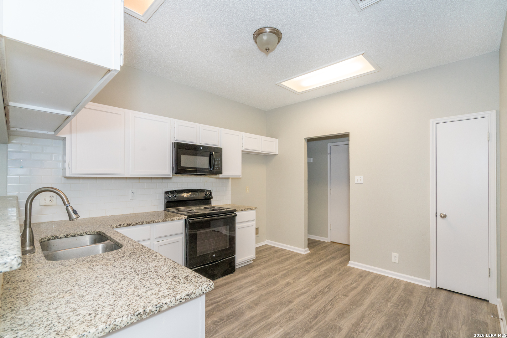 2826 Village Parkway San Antonio TX 78251