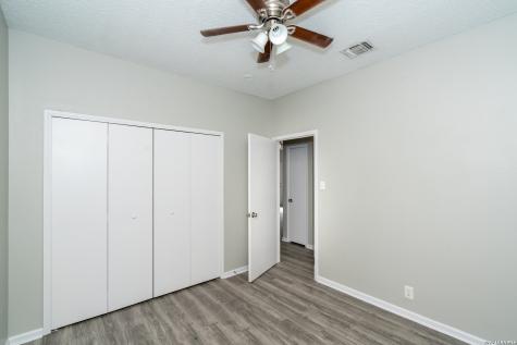 2826 Village Parkway San Antonio TX 78251