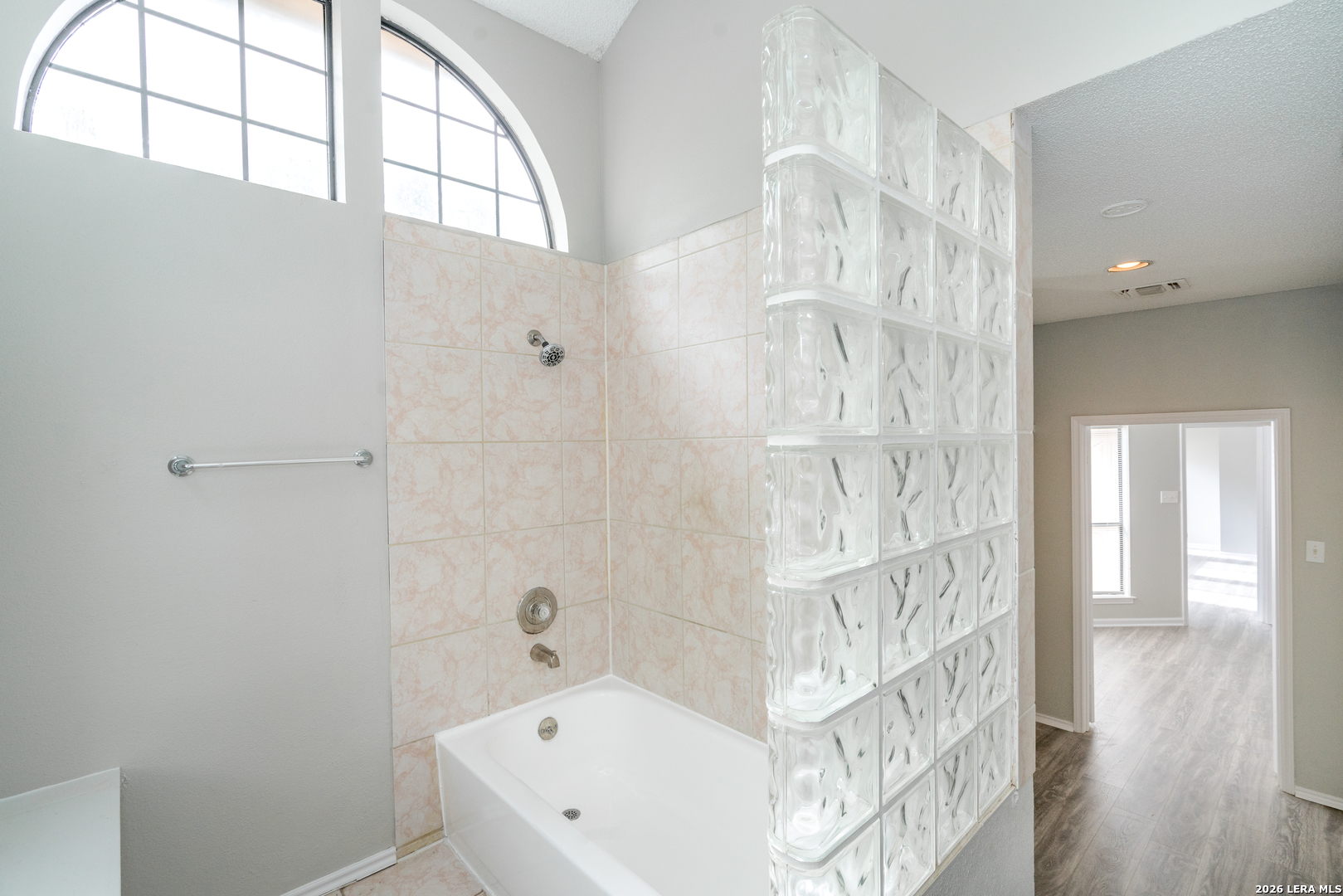 2826 Village Parkway San Antonio TX 78251
