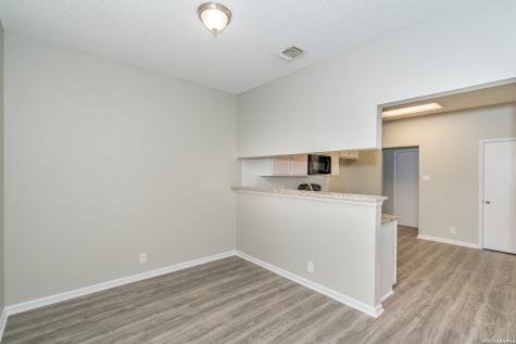 2826 Village Parkway San Antonio TX 78251