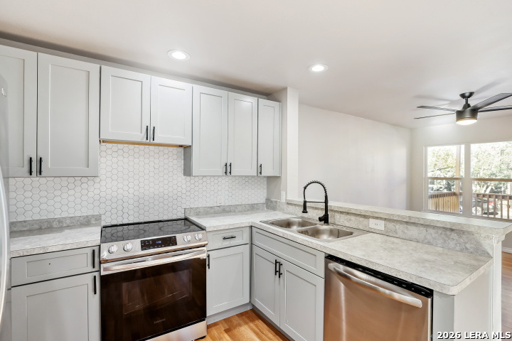 323 Moselle San Antonio TX 78237