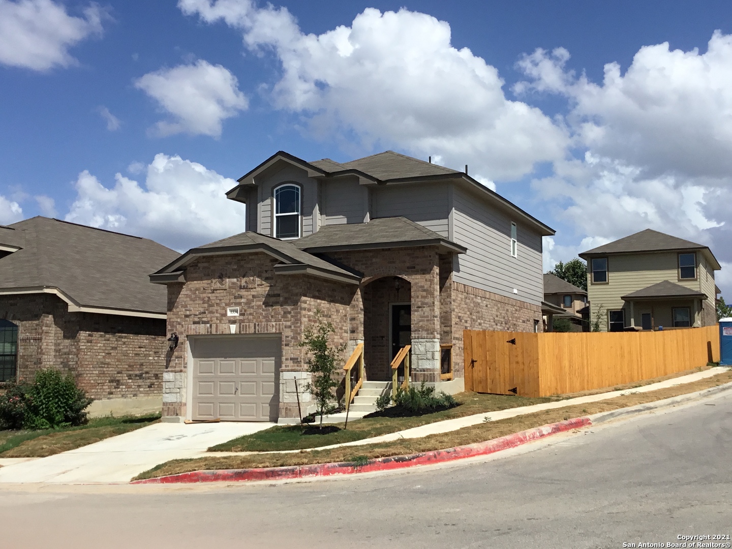 1334 Kingbird Court San Antonio TX 78245