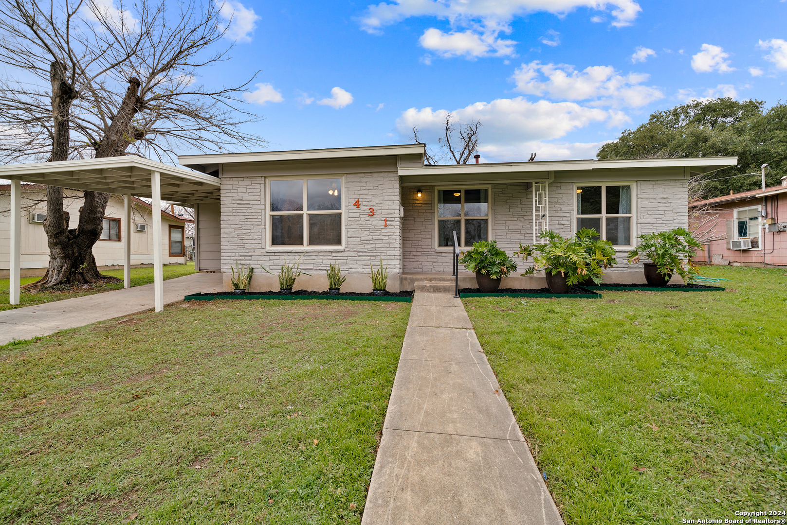 431 Storeywood Drive San Antonio TX 78213