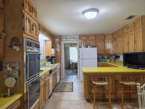 905 Tilden Cotulla TX 78014